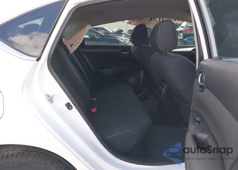 2017 Nissan Sentra S z USA, uszkodzony, nr VIN 3N1AB7AP2HY204371